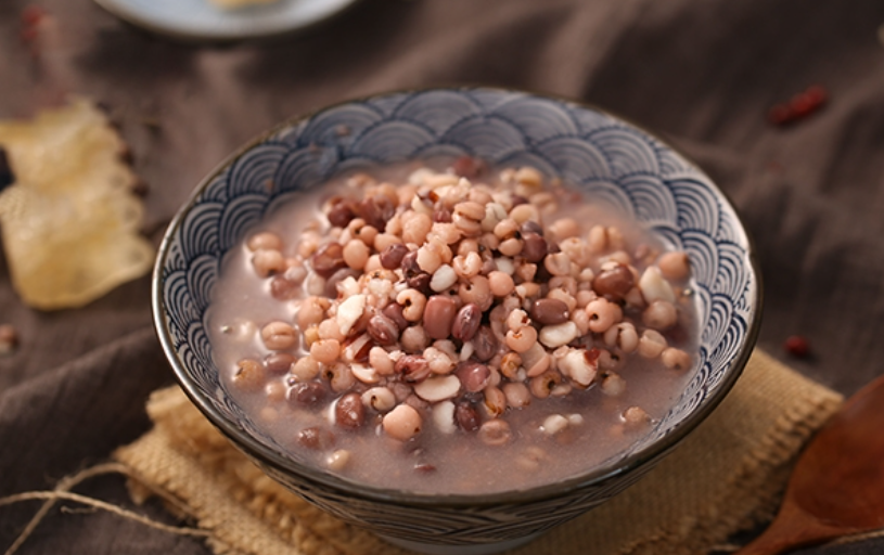土伏芩和薏米赤小豆一起可以煲汤吗？