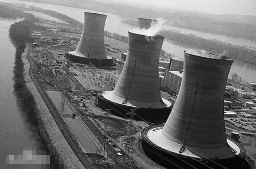 历史上共有几次核电站事故？原因是什么？