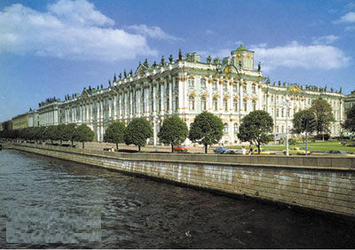 俄国沙皇的皇宫是冬宫,还是克里姆林宫?