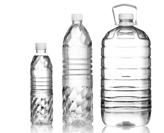 一般矿泉水瓶的材料是什么？
