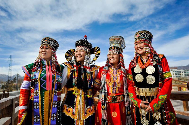 介绍我国的蒙古族？